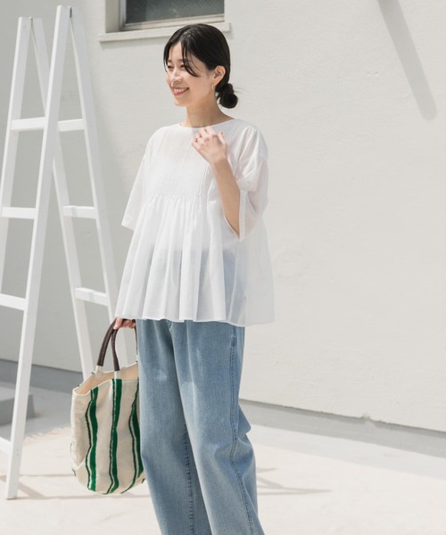 URBAN RESEARCH DOORS（アーバンリサーチドアーズ）の「『UR TECH』ボイルピンタックブラウス（シャツ/ブラウス・レディース・ブラック/オフホワイト/ライトカーキ・MEDIUM）」の8枚目の写真