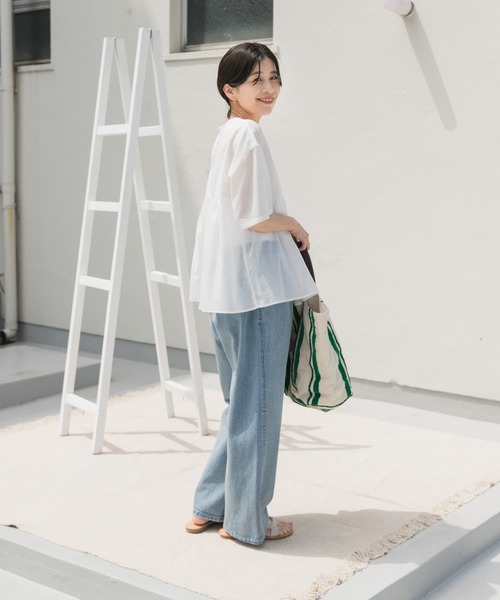 URBAN RESEARCH DOORS（アーバンリサーチドアーズ）の「『UR TECH』ボイルピンタックブラウス（シャツ/ブラウス・レディース・ブラック/オフホワイト/ライトカーキ・MEDIUM）」の21枚目の写真