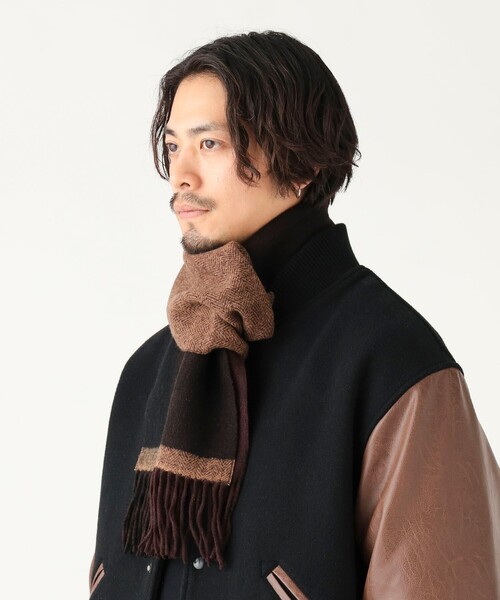 B:MING by BEAMS（ビーミングバイビームス）の「パネル リバーシブル マフラー（ユニセックス）（マフラー・メンズ・ブラック/ブラウン/ネイビー・ONE SIZE）」の5枚目の写真