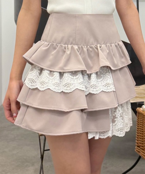 ROYAL PARTY（ロイヤルパーティー）の「レースレイヤードラッフルミニスカート（スカート・レディース・グレー/ブラック/ベージュ・FREE）」の3枚目の写真