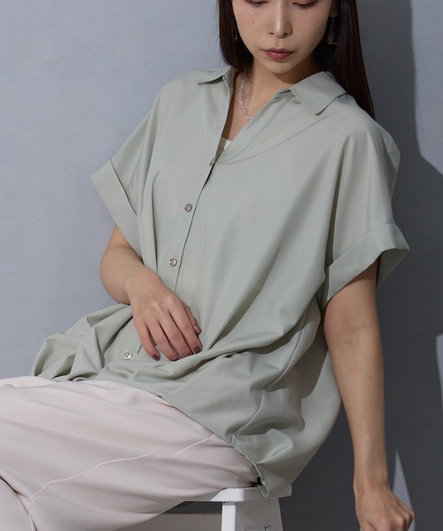NICOLE white(ニコルホワイト)の「裾タックブラウス(シャツ/ブラウス・レディース・ブラック/オフホワイト/グリーン/サックスブルー系/ブルー系・FREE)」の19枚目の写真