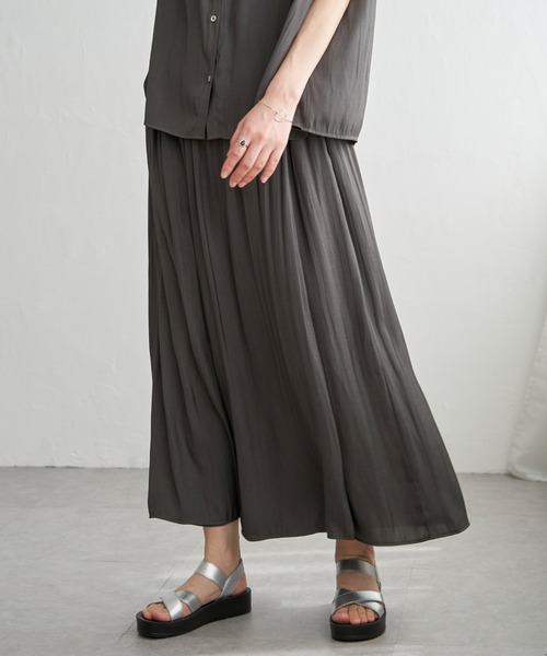 ikka(イッカ)の「【セットアップ対応】カッセンボリュームラップスカーチョ(その他パンツ・レディース・チャコールグレー/ブルー/モカ・M/L/S)」の1枚目の写真