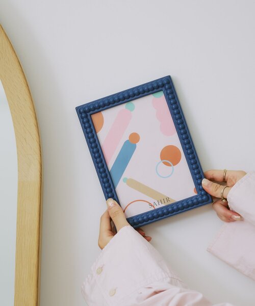 SAHIR（サヒール）の「【SAHIR サヒール】pokopoko photo frame　L（フォトフレーム・レディース・ネイビー/ベージュ・LARGE）」の2枚目の写真