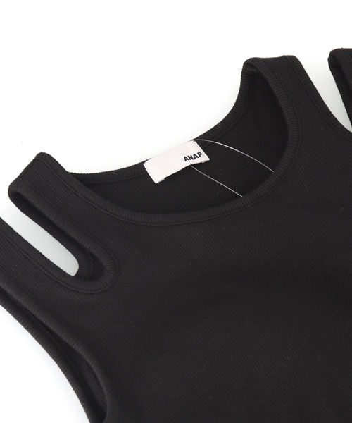 ANAP（アナップ）の「カップ付き レイヤード風 デザイン リブ ワンピース（ワンピース・レディース・ネイビー/ブラック/マスタード・FREE）」の5枚目の写真
