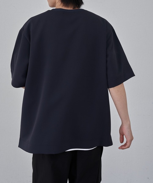 COLONY 2139(コロニートゥーワンスリーナイン)の「ロゴ付きリラックス半袖TEE(Tシャツ/カットソー・メンズ・ネイビー/ブラック・MEDIUM/LARGE)」の9枚目の写真