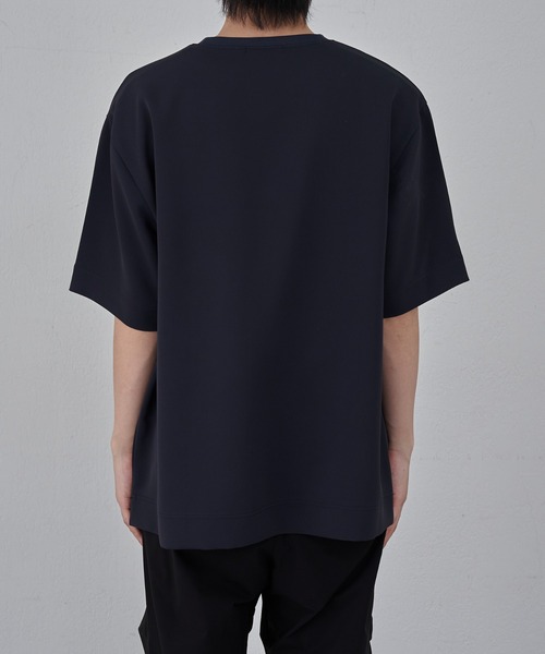 COLONY 2139(コロニートゥーワンスリーナイン)の「ロゴ付きリラックス半袖TEE(Tシャツ/カットソー・メンズ・ネイビー/ブラック・MEDIUM/LARGE)」の21枚目の写真