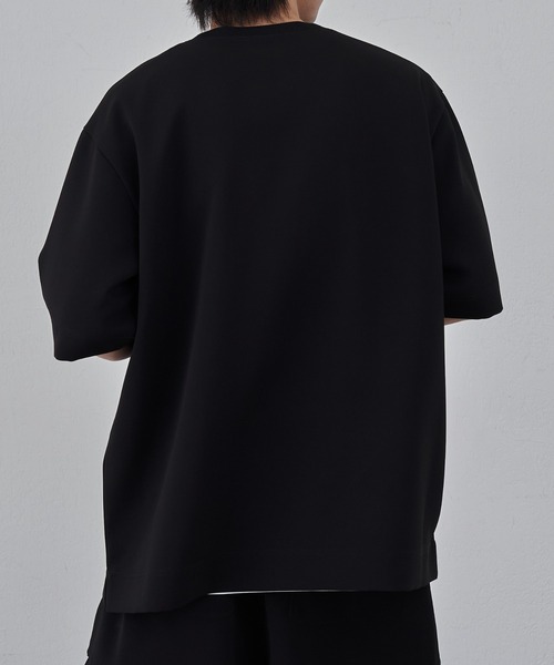 COLONY 2139(コロニートゥーワンスリーナイン)の「ロゴ付きリラックス半袖TEE(Tシャツ/カットソー・メンズ・ネイビー/ブラック・MEDIUM/LARGE)」の5枚目の写真