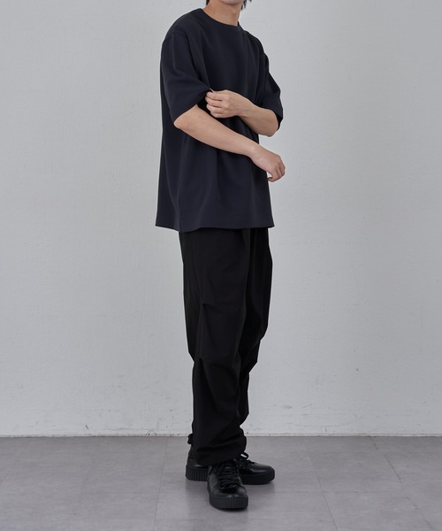 COLONY 2139(コロニートゥーワンスリーナイン)の「ロゴ付きリラックス半袖TEE(Tシャツ/カットソー・メンズ・ネイビー/ブラック・MEDIUM/LARGE)」の18枚目の写真
