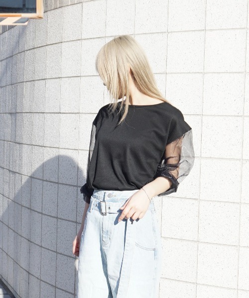 Alt due(オルトデュー)の「【Alt due/オルト デュー】シアースリーブプルオーバー/長袖カットソー(Tシャツ/カットソー・レディース・ホワイト/ブラック・FREE)」の1枚目の写真