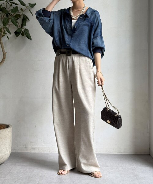 DouDou（ドゥドゥ）の「袖リブシアーデニムドロストシャツ（シャツ/ブラウス・レディース・サックスブルー/ブルー・FREE）」の15枚目の写真