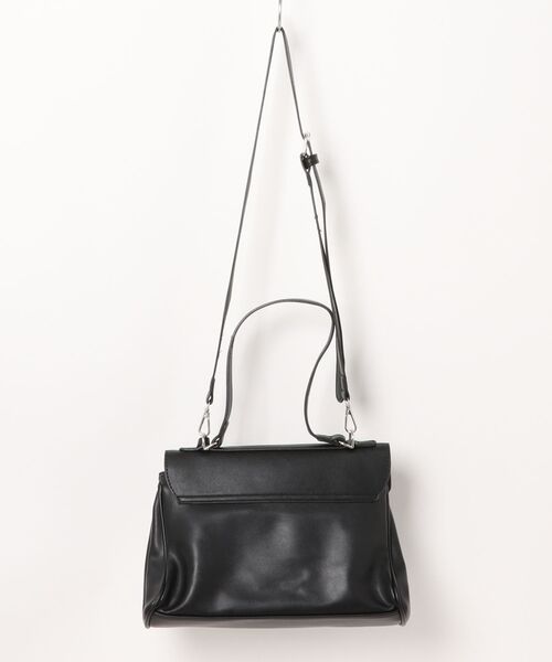 VIBGYOR（ヴィブジョー）の「urbanfemine./レトロデザインショルダーバッグ U7527（ショルダーバッグ・レディース・ブラック・FREE）」の7枚目の写真