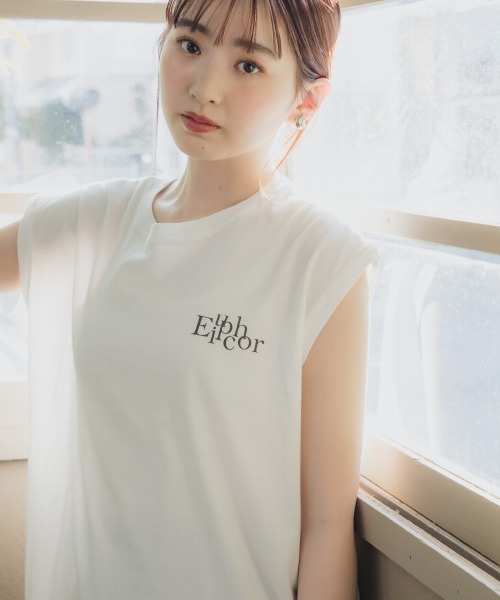 slattgir(スラットジール)の「高身長 綿100%フレンチスリーブロゴプリントTシャツ(UVカット・接触冷感)(トールサイズ)Essenave(Tシャツ/カットソー・レディース・オフホワイト/ベージュ・TM/TL/TLL/T3L/T4L/T5L)」の9枚目の写真