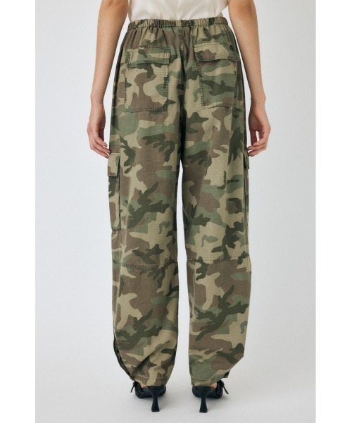 MOUSSY(マウジー)の「HARD EDIT MILITARY パンツ(カーゴパンツ・レディース・ベージュ/グリーン系その他2/ライトブラック・1/2)」の18枚目の写真