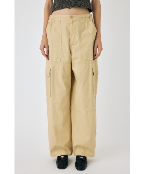 MOUSSY(マウジー)の「HARD EDIT MILITARY パンツ(カーゴパンツ・レディース・ベージュ/グリーン系その他2/ライトブラック・1/2)」の4枚目の写真