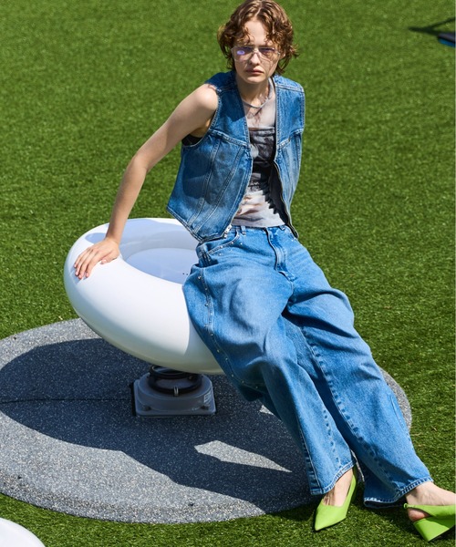 semantic design スタッズ デニムパンツ　ローライズ semantic design スタッズ デニムパンツ ローライズ