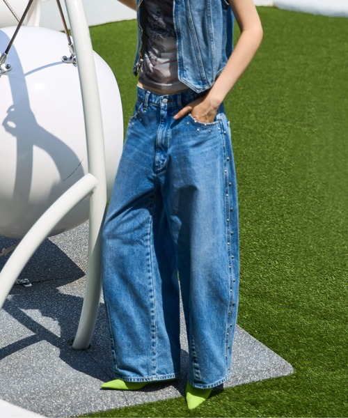 semantic design スタッズ デニムパンツ　ローライズ semantic design スタッズ デニムパンツ ローライズ