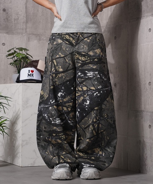 #MEMORY(メモリー)の「【MEMORY】総柄 バレルレッグパンツ / All-over pattern barrel leg pants(その他パンツ・メンズ・ブラウン系カモフラージュ/グリーン系カモフラージュ/レオパード/リアルツリーカモ/その他1/その他2・L/M)」の7枚目の写真