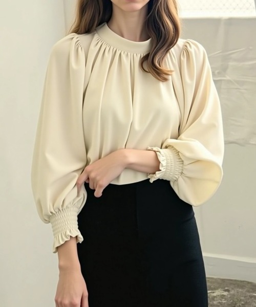 cammie(キャミー)の「ハイネックボリュームスリーブギャザーブラウス(シャツ/ブラウス・レディース・モカ/ラベンダー/アイボリー/ブラック・MEDIUM/LARGE)」の8枚目の写真