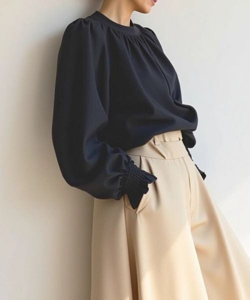 cammie(キャミー)の「ハイネックボリュームスリーブギャザーブラウス(シャツ/ブラウス・レディース・モカ/ラベンダー/アイボリー/ブラック・MEDIUM/LARGE)」の9枚目の写真