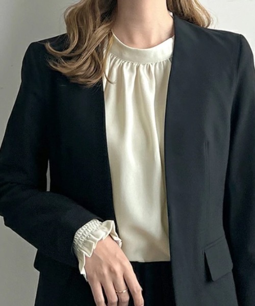 cammie(キャミー)の「ハイネックボリュームスリーブギャザーブラウス(シャツ/ブラウス・レディース・モカ/ラベンダー/アイボリー/ブラック・MEDIUM/LARGE)」の13枚目の写真