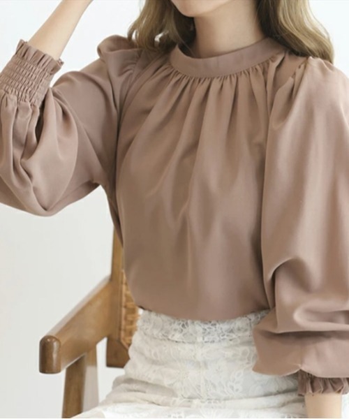cammie(キャミー)の「ハイネックボリュームスリーブギャザーブラウス(シャツ/ブラウス・レディース・モカ/ラベンダー/アイボリー/ブラック・MEDIUM/LARGE)」の16枚目の写真