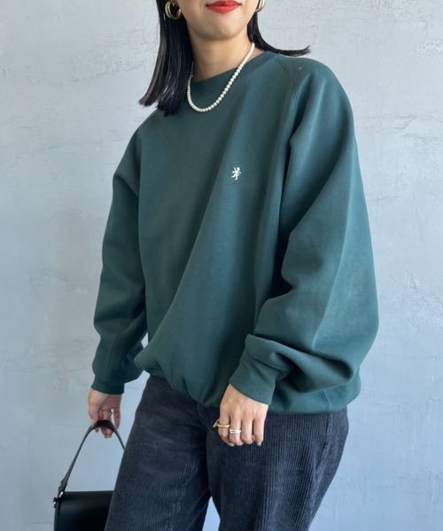 GYMPHLEX（ジムフレックス）の「[GYMPHLEX/ジムフレックス] スイングスリーブ ワンポイントロゴ刺繍 クルーネックスウェット（スウェット・レディース・アイボリー/ライトグレー/チャコールグレー/ブルー/ダークグリーン・M/L）」の4枚目の写真