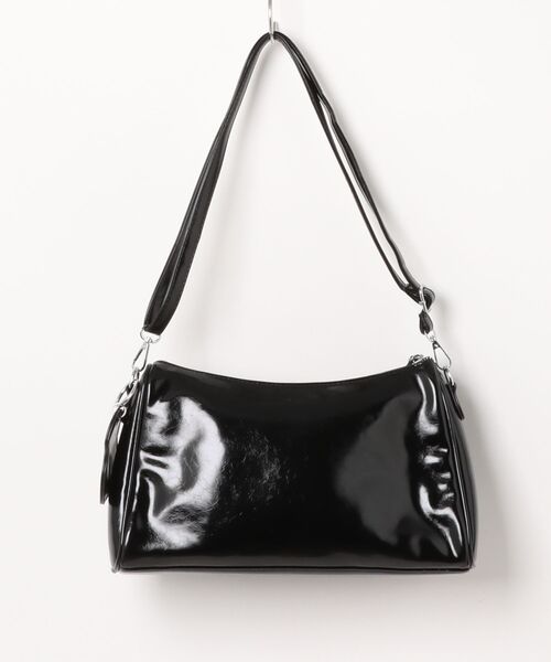 florist(フローリスト)の「【ハートチャーム付・2WAY】フェイクレザースタッズポケットショルダーバッグ(ショルダーバッグ・レディース・レオパード/レモンイエロー/ブラック/ホワイト・FREE)」の12枚目の写真