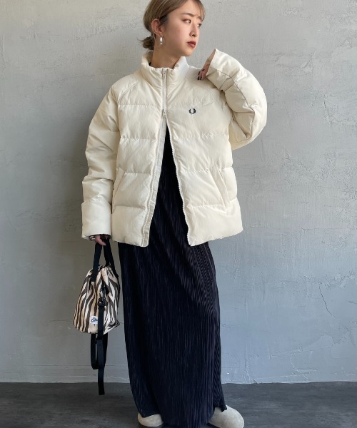 【美品】FRED PERRY 刺繍ロゴ　ボンバージャケット ブルゾン FRED PERRY/フレッドペリー ロゴ刺繍 ボンバージャケット ブルゾン