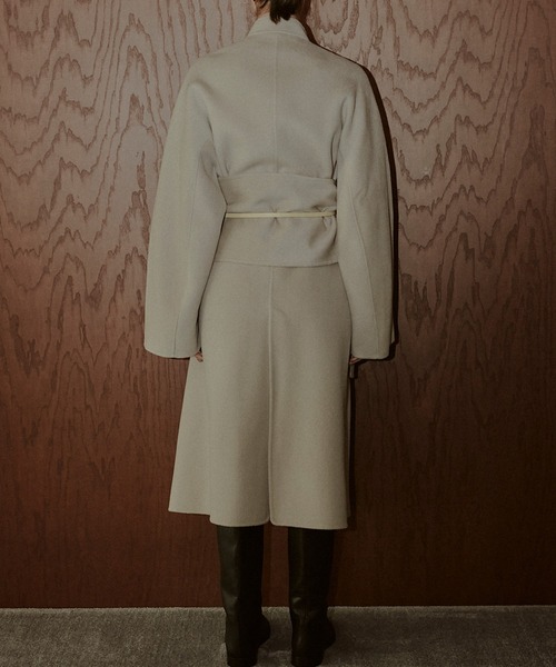 LE CIEL BLEU（ルシェルブルー）の「ダブルフェイスラップコートw/マッチングスカーフ / Double-Face Wrap Coat w/Matching Scarf（その他アウター・レディース・ライトベージュ/グレー/ネイビー・36/34）」の19枚目の写真