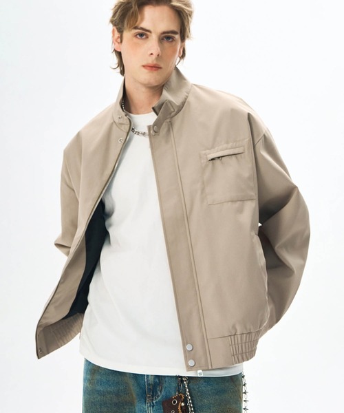 aimoha(アイモハ)の「aimoha men スタンドカラージップブルゾン/Stand collar zip blouson(ナイロンジャケット・メンズ・ブラック/ベージュ/グリーン・MEDIUM/LARGE)」の1枚目の写真