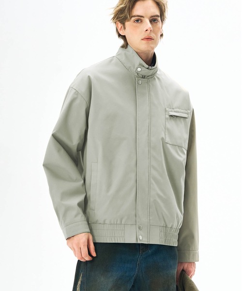 aimoha(アイモハ)の「aimoha men スタンドカラージップブルゾン/Stand collar zip blouson(ナイロンジャケット・メンズ・ブラック/ベージュ/グリーン・MEDIUM/LARGE)」の3枚目の写真