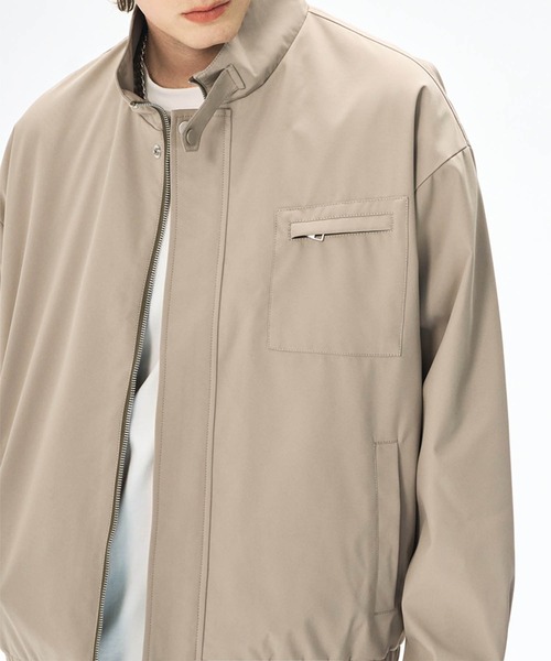 aimoha(アイモハ)の「aimoha men スタンドカラージップブルゾン/Stand collar zip blouson(ナイロンジャケット・メンズ・ブラック/ベージュ/グリーン・MEDIUM/LARGE)」の9枚目の写真