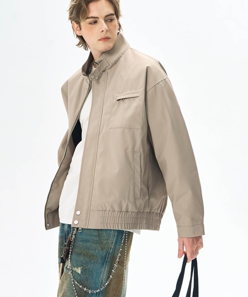 aimoha(アイモハ)の「aimoha men スタンドカラージップブルゾン/Stand collar zip blouson(ナイロンジャケット・メンズ・ブラック/ベージュ/グリーン・MEDIUM/LARGE)」の5枚目の写真