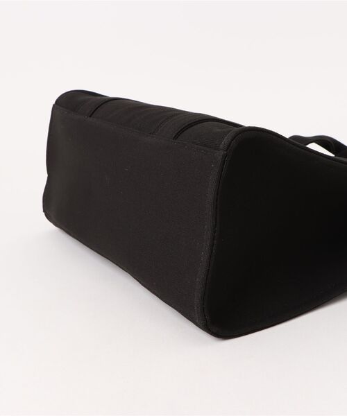 AZUL by moussy（アズールバイマウジー）の「スクエアミドルバッグ（ハンドバッグ・メンズ・ブラック・FREE）」の8枚目の写真