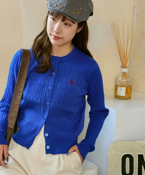 U.S. POLO ASSN.(ユーエスポロアッスン)の「U.S. POLO ASSN./ユーエスポロアッスン ワイドシルエット ケーブルカーディガン 冬服(カーディガン/ボレロ・レディース・アイボリー/ブルー/グレー・M/S)」の12枚目の写真