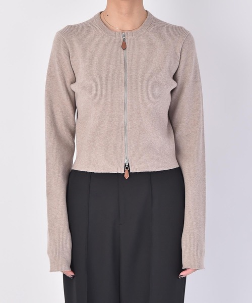 AKTE（アクテ）の「ダブルジップショートニットカーディガン（カーディガン/ボレロ・レディース・ブルー/ベージュ/ネイビー・FREE）」の10枚目の写真