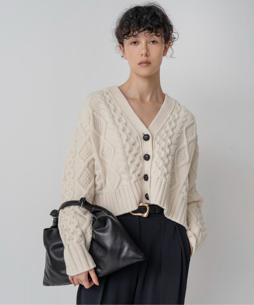 LE VERNIS（ル・ベルニ）の「LE VERNIS(ル・ベルニ)Triangle bag（トートバッグ・レディース・ベージュ/ブラウン/チョコ/ブラック・FREE）」の18枚目の写真