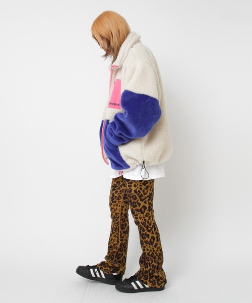 RNA（アールエヌエー）の「J2163 マルチカラーボアジャケット（ブルゾン・レディース・ブルー/ホワイト×ブルー/チャコール・MEDIUM）」の16枚目の写真