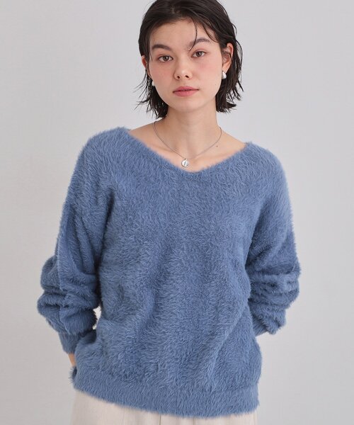 THE SHOP TK （ザ ショップ ティーケー ）の「【選べる7色/華やかで柔らか】ふわふわフェザーニット/洗える・前後2WAY（ニット/セーター・レディース・グレー/ブルー/ワインレッド/ベージュ/スミクロ/ネイビー系5/アイボリー・13/12）」の5枚目の写真