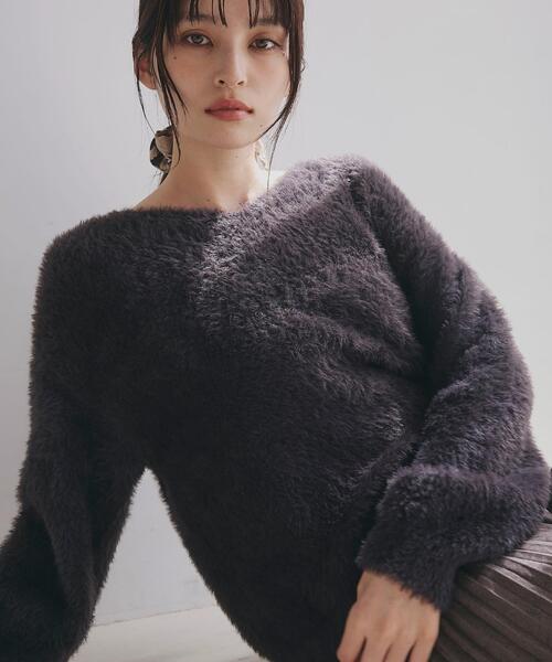 THE SHOP TK （ザ ショップ ティーケー ）の「【選べる7色/華やかで柔らか】ふわふわフェザーニット/洗える・前後2WAY（ニット/セーター・レディース・グレー/ブルー/ワインレッド/ベージュ/スミクロ/ネイビー系5/アイボリー・13/12）」の3枚目の写真