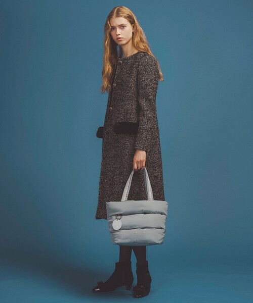 TOCCA(トッカ)の「SNOWBERRY POCKET TWEED コート(ノーカラーコート・レディース・ピンク系5/ブラック系5・0/6/4/2)」の3枚目の写真