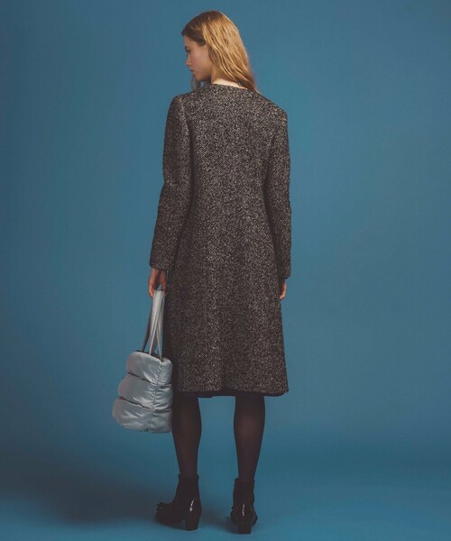 TOCCA(トッカ)の「SNOWBERRY POCKET TWEED コート(ノーカラーコート・レディース・ピンク系5/ブラック系5・0/6/4/2)」の5枚目の写真