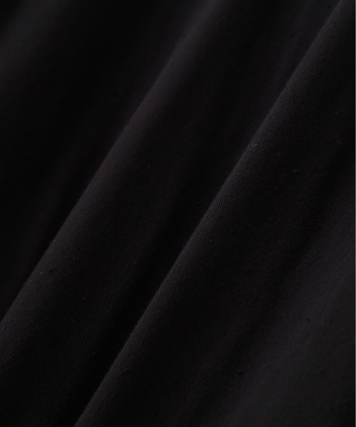 MHL.（エムエイチエル）の「GARMENT DYE PLATED ORGANIC COT（シャツ/ブラウス・レディース・ブラック/ブルー・1/2）」の5枚目の写真