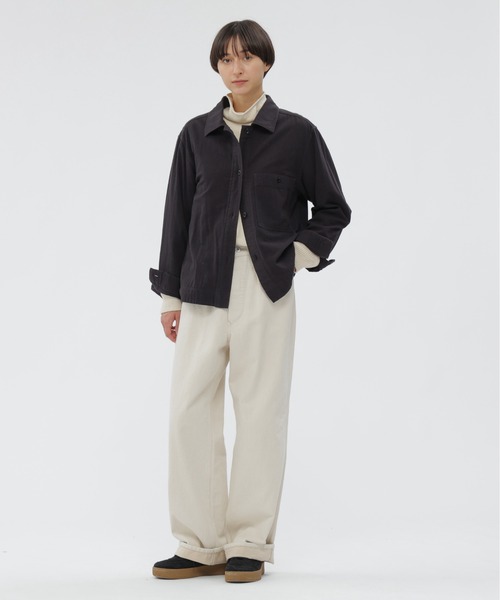 MHL.（エムエイチエル）の「GARMENT DYE PLATED ORGANIC COT（シャツ/ブラウス・レディース・ブラック/ブルー・1/2）」の6枚目の写真