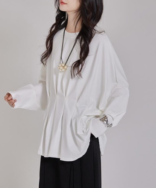 semplice(センプリチェ)の「プリーツデザインボリュームスリーブトップス(Tシャツ/カットソー・レディース・ホワイト/ブラック・F)」の13枚目の写真