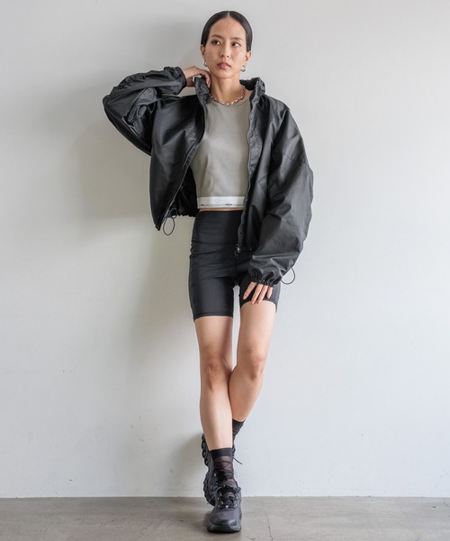 HEREIAM(ヘレイアム)の「【HEREIAM】カップ付きリブプルオーバー(Tシャツ/カットソー・レディース・グレー/ブラック・SMALL/MEDIUM/LARGE)」の7枚目の写真