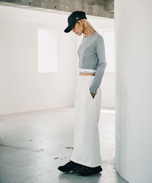 HEREIAM(ヘレイアム)の「【HEREIAM】カップ付きリブプルオーバー(Tシャツ/カットソー・レディース・グレー/ブラック・SMALL/MEDIUM/LARGE)」の3枚目の写真