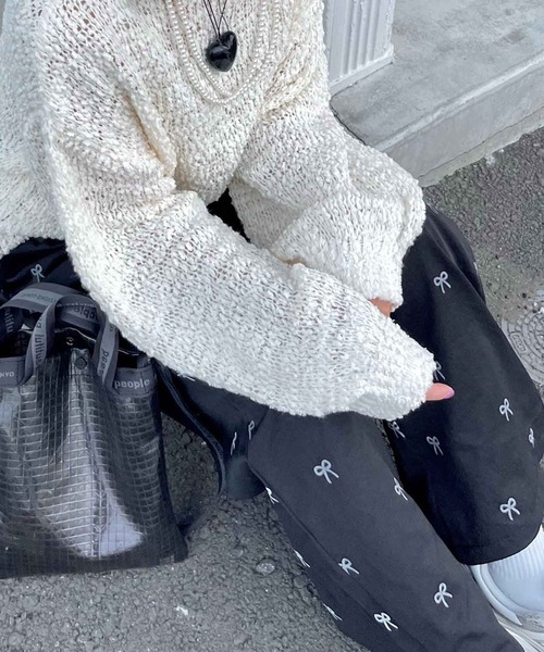 Flugge(フラッジー)の「ribbonトラックパンツ(その他パンツ・レディース・ブラック/アイボリー・FREE)」の4枚目の写真