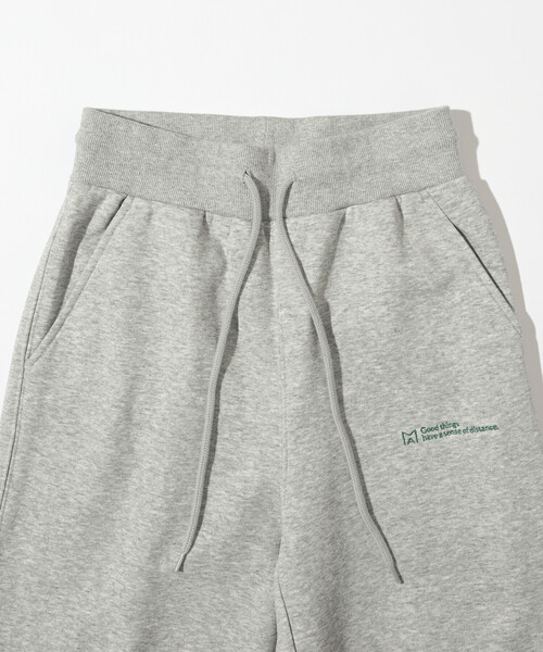 Firsthand(ファーストハンド)の「MA Firsthand/マ ファーストハンド MA ベーシックロゴ刺繍 イージーワイドパンツ / 裏毛スウェットパンツ / 裾ドローコード付き(スウェットパンツ・レディース・レッド/ブラウン/チャコールグレー/グレー・MEDIUM/SMALL)」の10枚目の写真