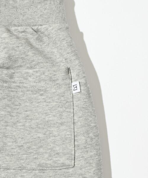 Firsthand(ファーストハンド)の「MA Firsthand/マ ファーストハンド MA ベーシックロゴ刺繍 イージーワイドパンツ / 裏毛スウェットパンツ / 裾ドローコード付き(スウェットパンツ・レディース・レッド/ブラウン/チャコールグレー/グレー・MEDIUM/SMALL)」の16枚目の写真